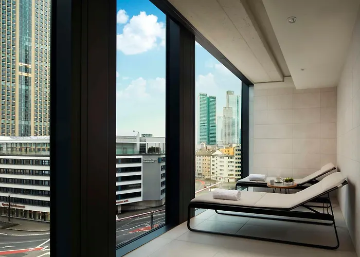 Hotel Nh Collection Frankfurt Spin Tower 4*