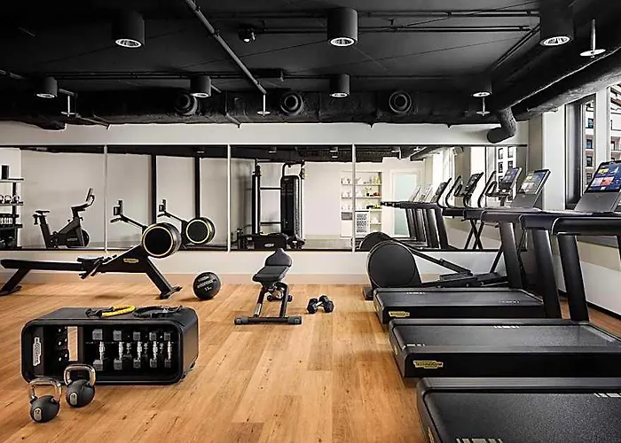 Hotel Nh Collection Frankfurt Spin Tower 4*
